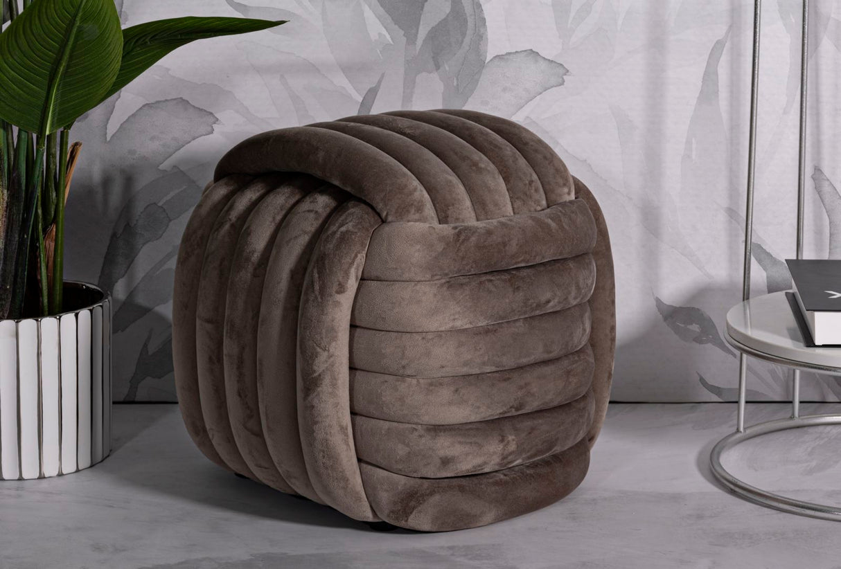 Pouf annodato in velluto crema SOFTY