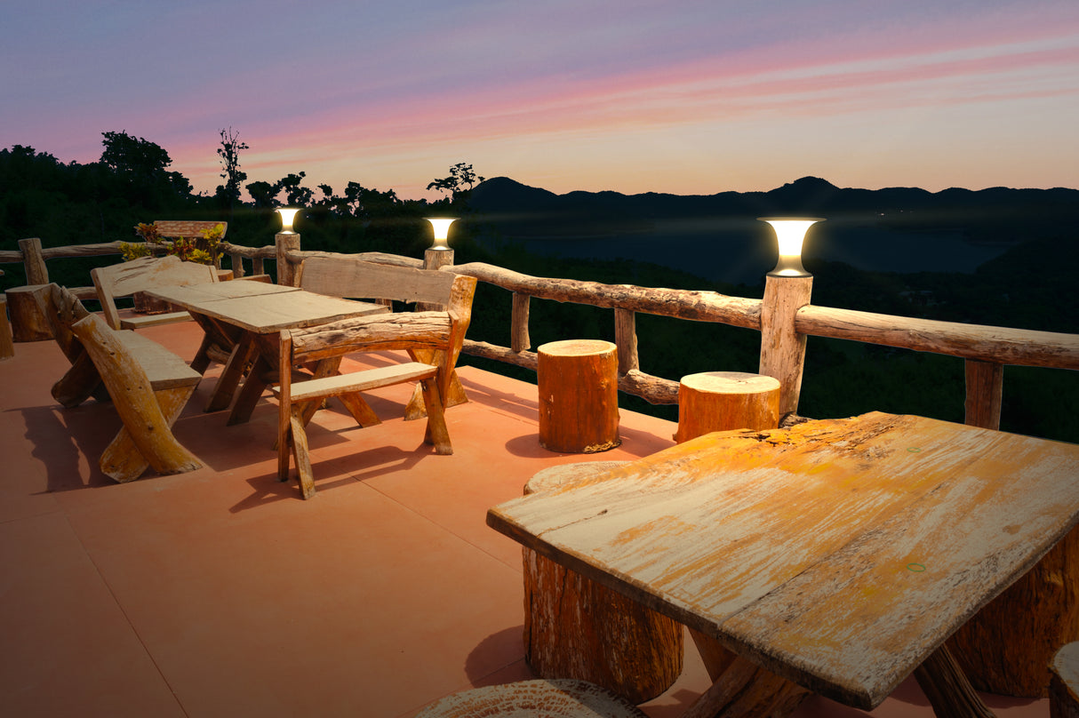 Lampioncino a Colonna Solare da esterno 2200 Lumen