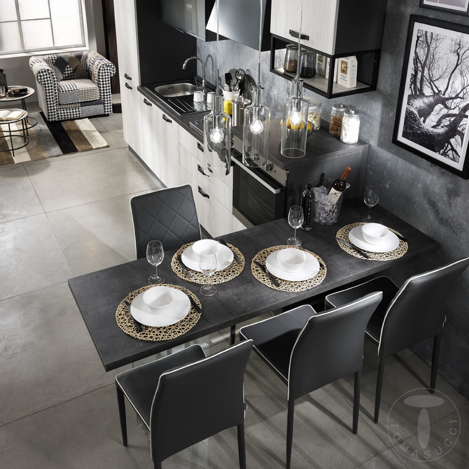 Lampadario paralume realizzato in vetro trasparente