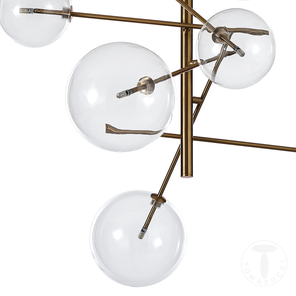 Lampadario realizzato in metallo verniciato Ottone anticato opaco
