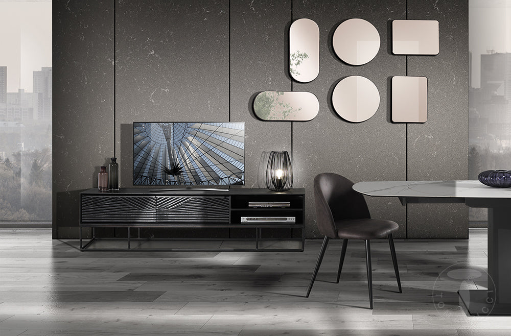 Lampada da tavolo realizzata in filo di metallo Nero opaco