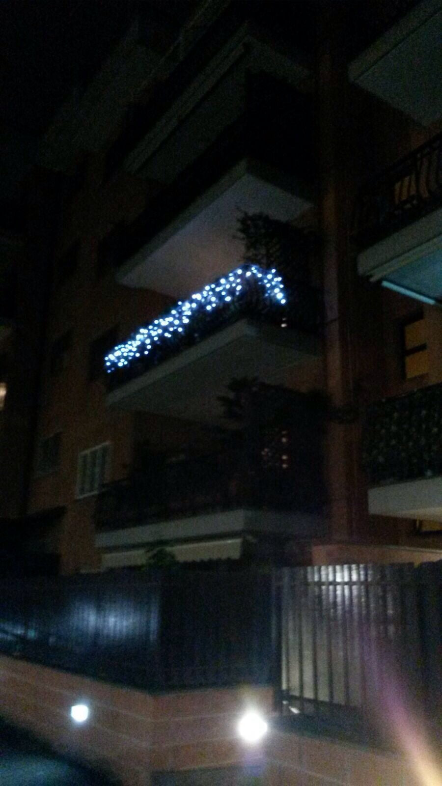 Tenda luminosa professionale 150Led con led Flash, cavo gommato, collegabile in serie fino a un max di 4Tende