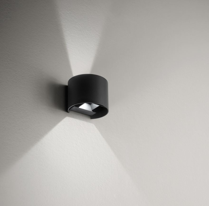 Faretto Curvo da parete in alluminio presoffuso per Interni ed Esterni