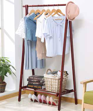 Stender in legno verniciato Design Elegante Misure 75x44x149cm.