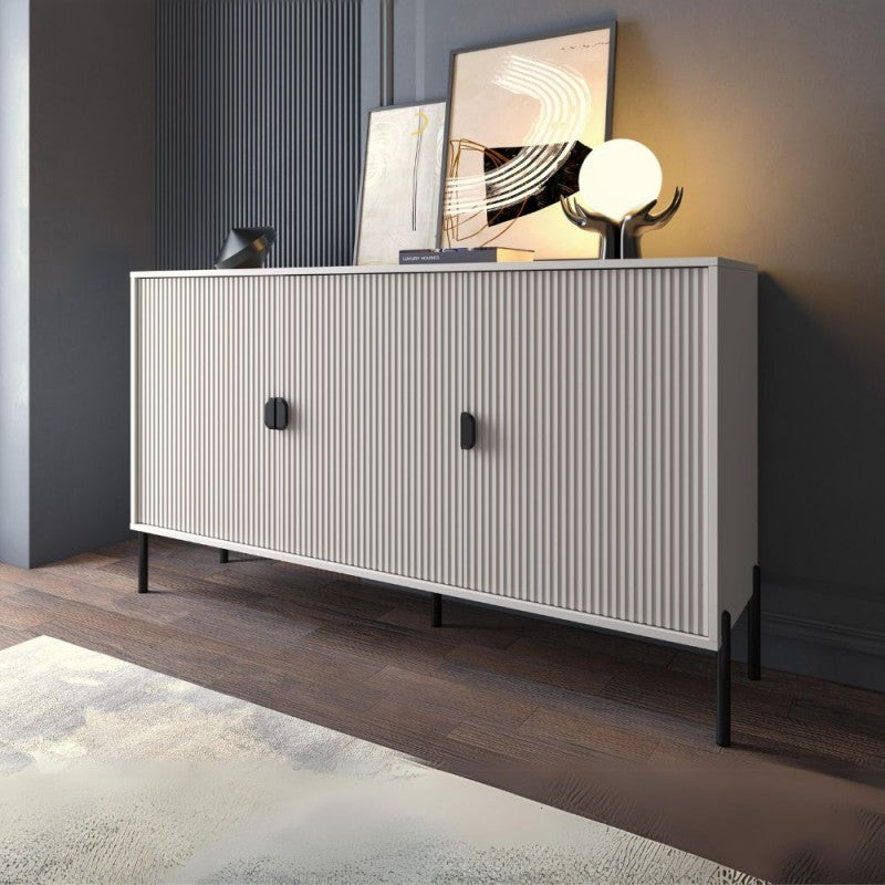 Madia 3 ante cannettate con piedini e maniglie nere