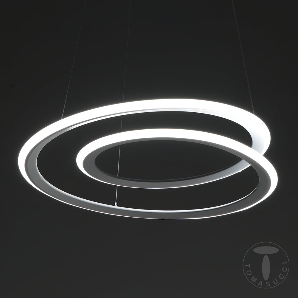 Lampadario realizzato in polipropilene Bianco opaco