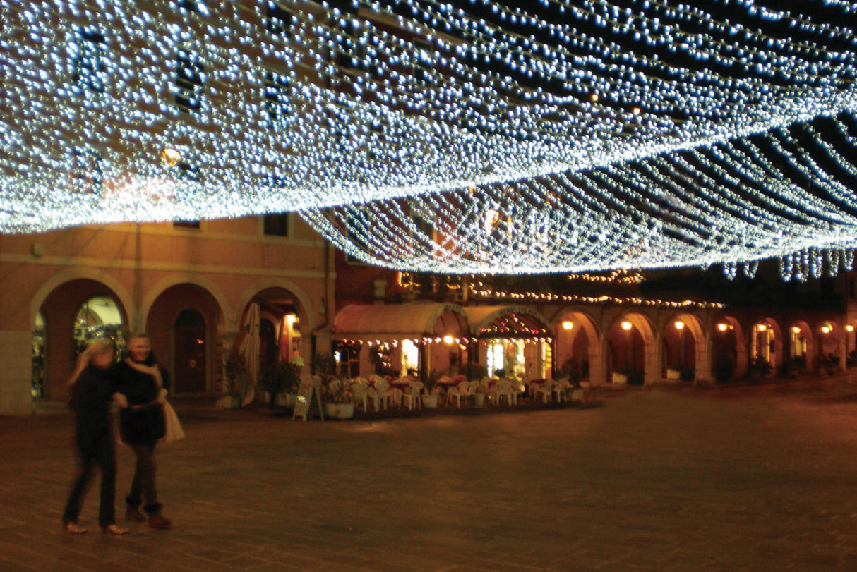 Stringa Luminosa Professionale 150Led con Led falsh - Lunghezza15mt. - Prolungabile fino 150metri (connesione in serie fino a max 10 Stringhe) Disponibile in diverse Colorazioni Led